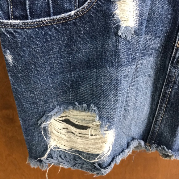 Mossimo Distressed Skirt - Picture 3 of 5